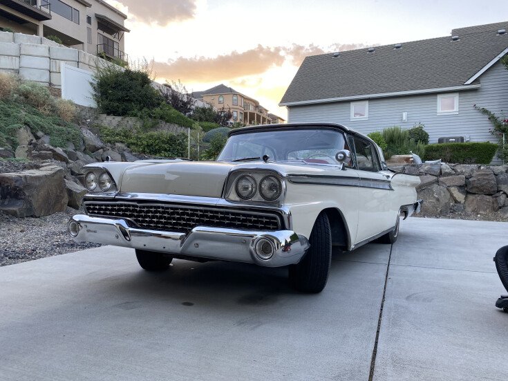 Thumbnail Photo undefined for 1959 Ford Fairlane 500 Skyliner